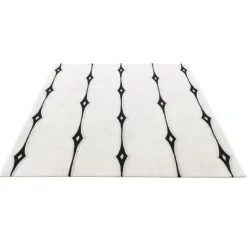 Diamond Dance Rug (2.4 x 2.4 M)