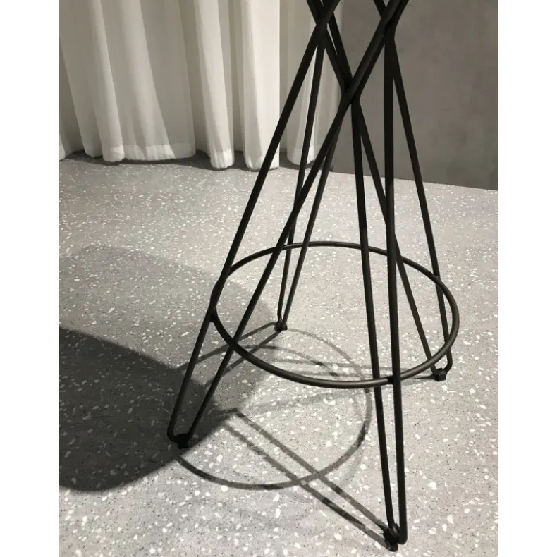 GAR-GAR Bar Stool