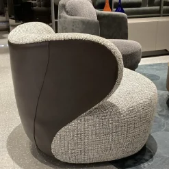 LEI-LEI Swivel Lounge Chair