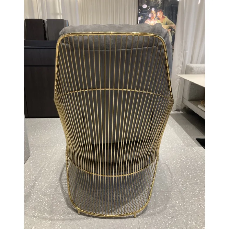 LIF-LIF Lounge Chair | Warehouse