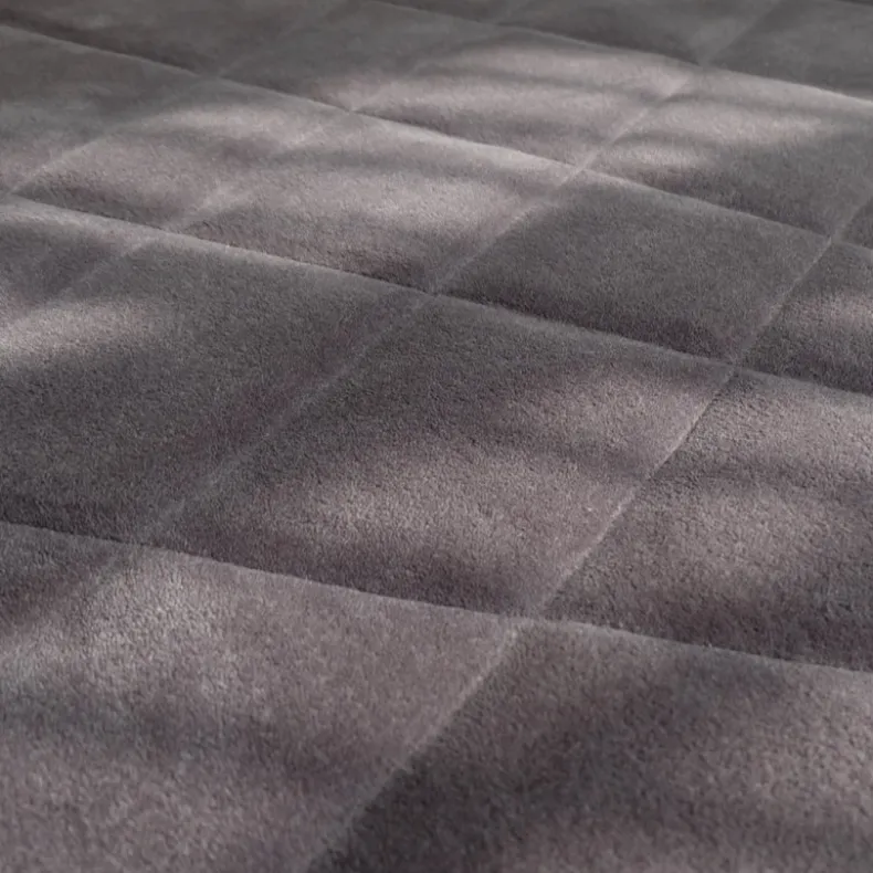 Mauve Wool Rug (2.4 x 2.4 M)