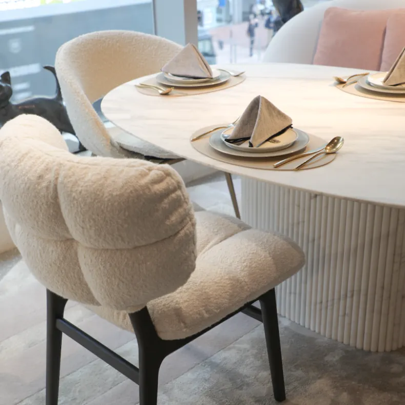PAS-PAS Dining Table (Wide Oval)