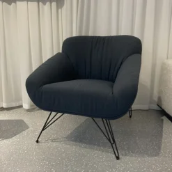 SU-SU Lounge Chair | Warehouse